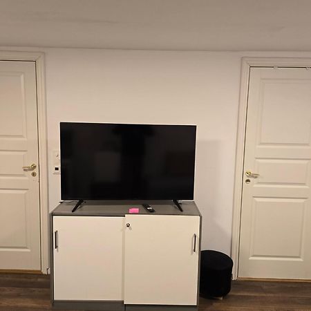 Beautiful 2 Rooms Apartment In Klofta,Near Oslo Airport& Oslo מראה חיצוני תמונה